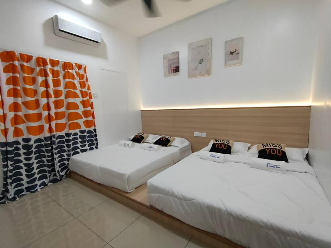 Setia Home Sitiawan Ktv 12+4 Pax Eksteriør billede